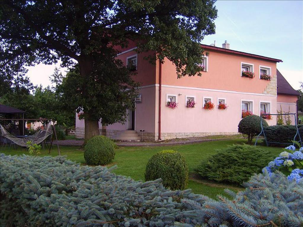 Pension Ruzak Ruzova Екстер'єр фото